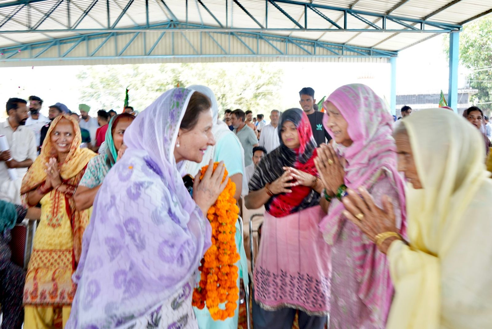 There will be a permanent solution to the Ghaggar problem with the support of the Centre: Praneet Kaur
